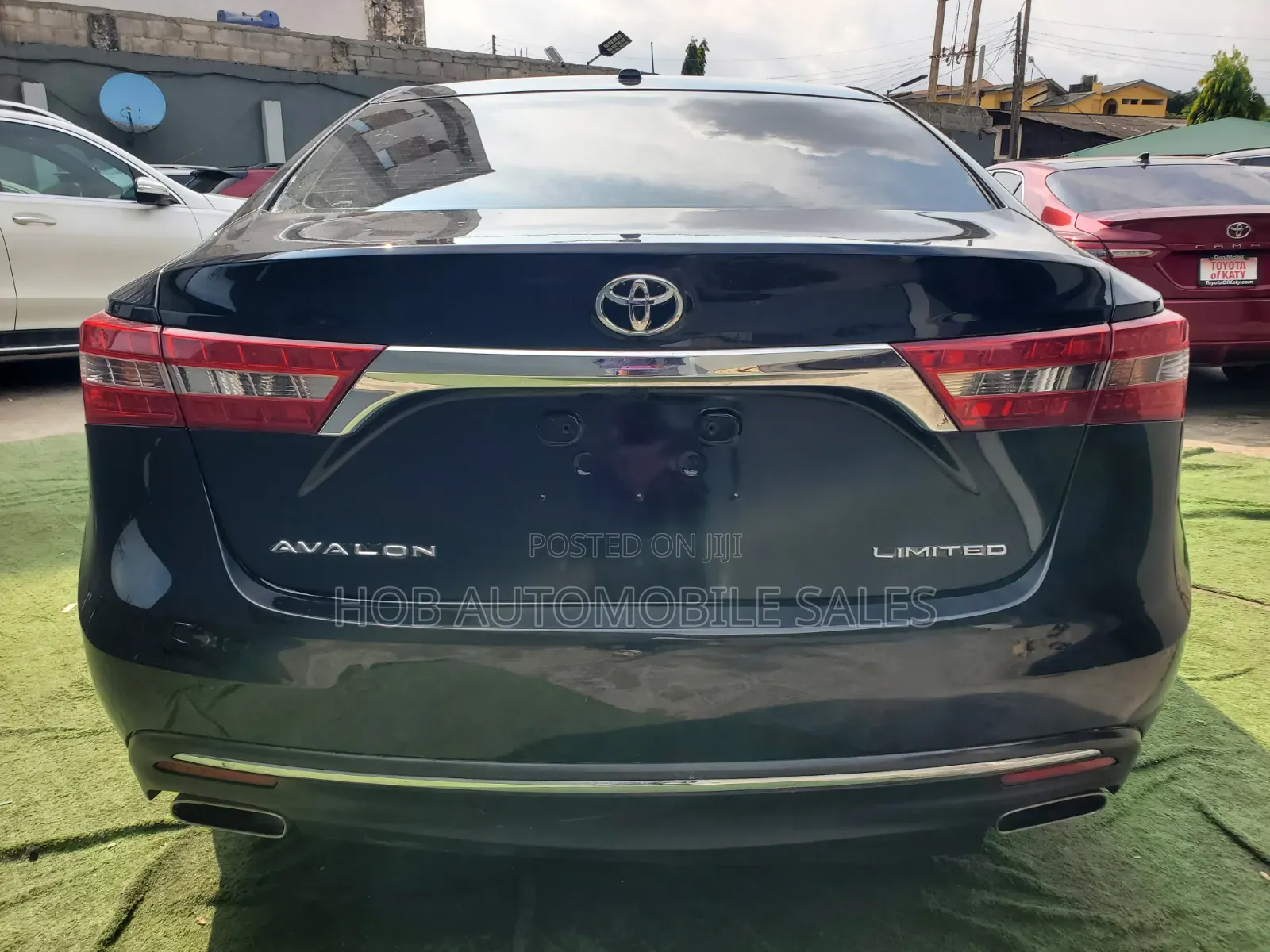 Toyota Avalon Limited FWD Sedan (3.6L 6cyl 6A) 2016 Black