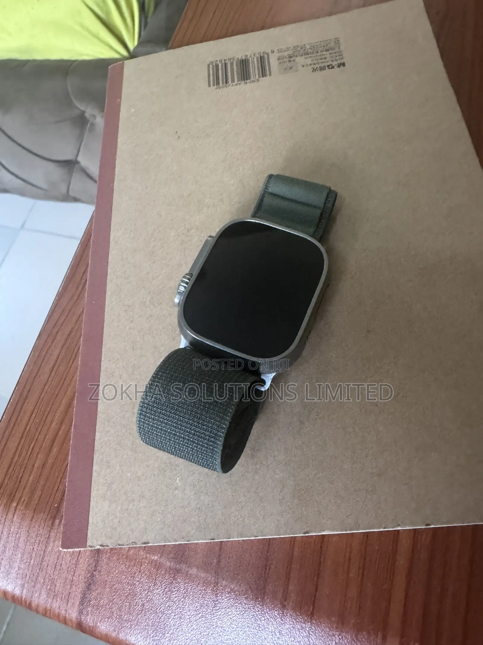 Original Apple Watch Ultra 2 – Very Clean, Scratch-Free Screen