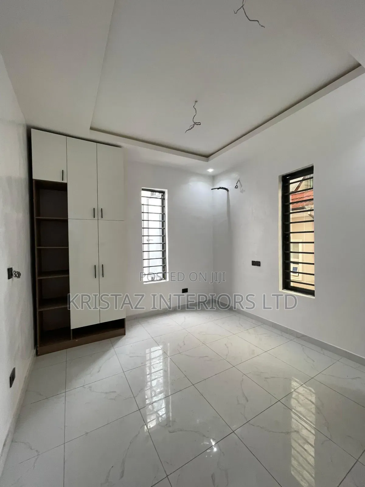 4bdrm Duplex in Idado for sale