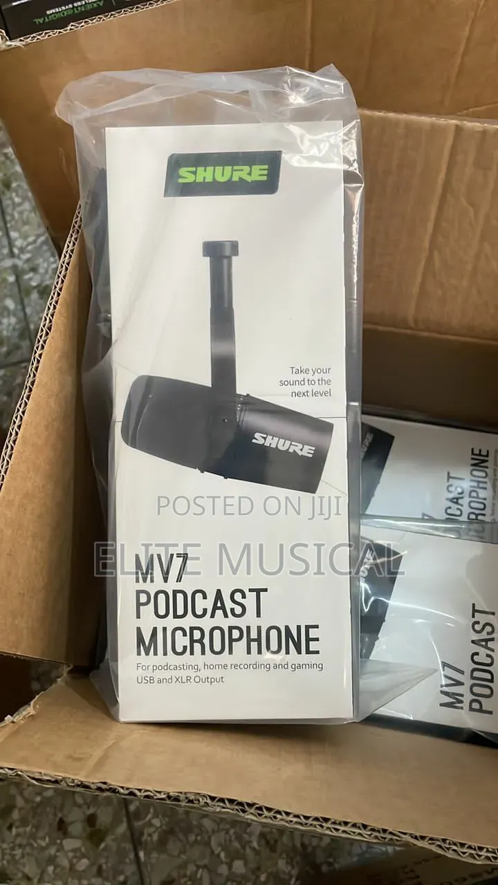 PROFESSIONAL Shure MV7 Podcast Mic