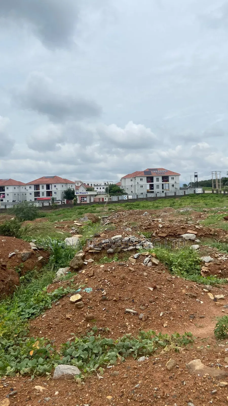 4bdrm Duplex in Mary Louise Estate, Karmo for sale