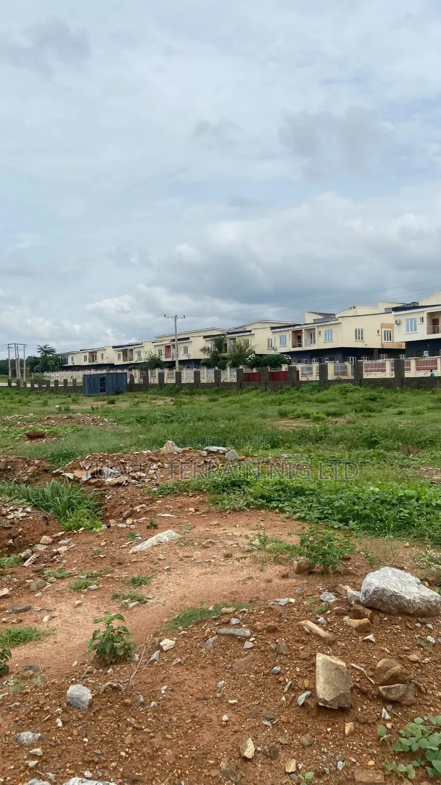 4bdrm Duplex in Mary Louise Estate, Karmo for sale