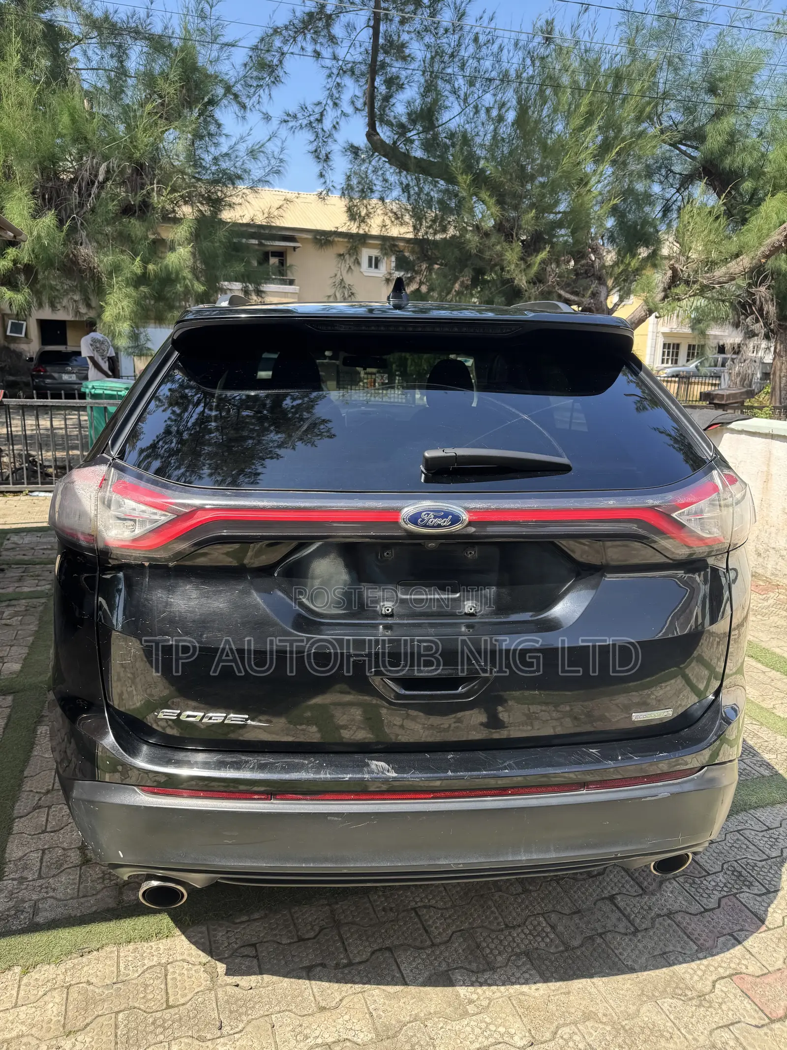 Ford Edge SE 4dr AWD 2017 Black