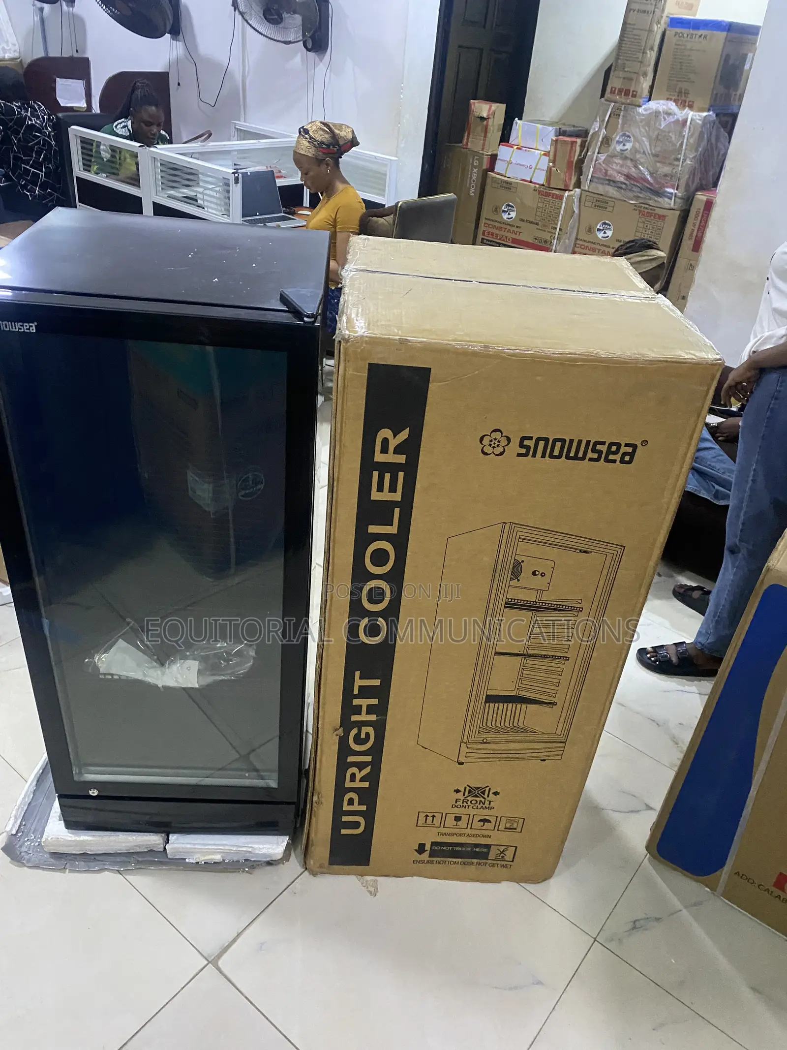 Snowsea LC-270W Retail Chilling Cabinet