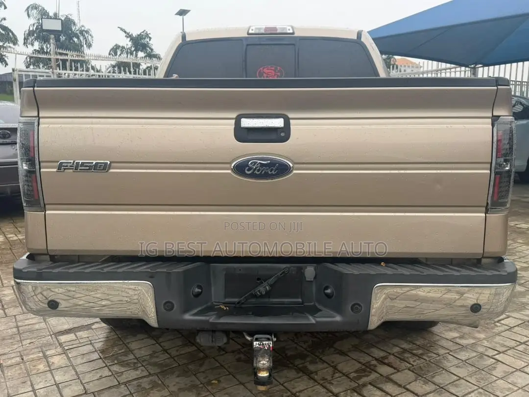 Ford F-150 King Ranch 2012 Beige