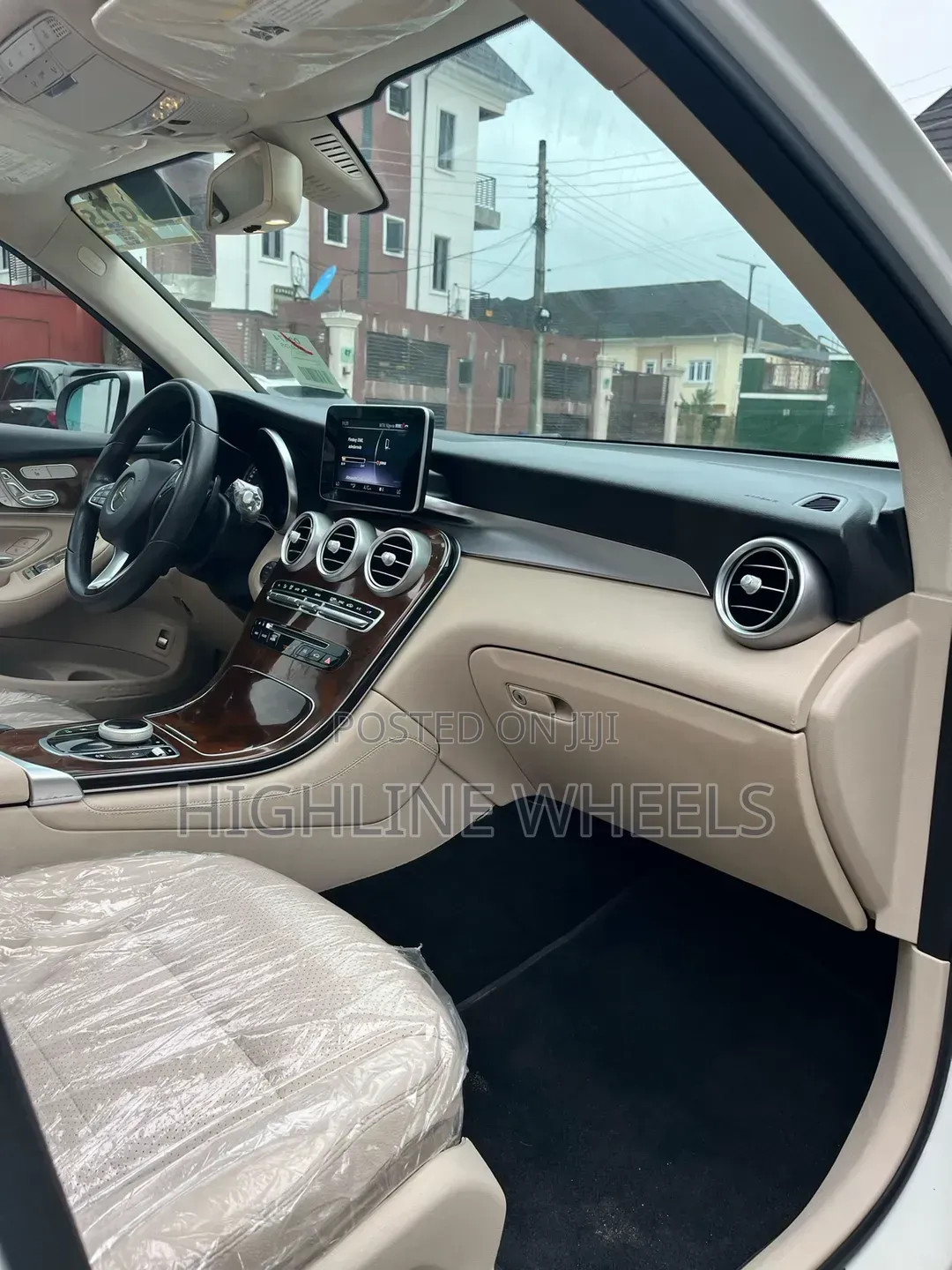 Mercedes-Benz GLC-Class 2018 White
