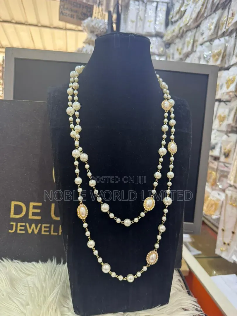 Pearl Stunning Drop Necklaces