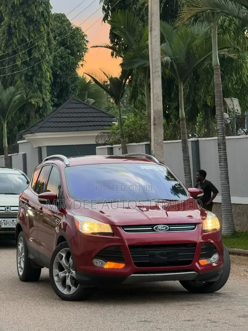 Ford Escape 2016 Maroon