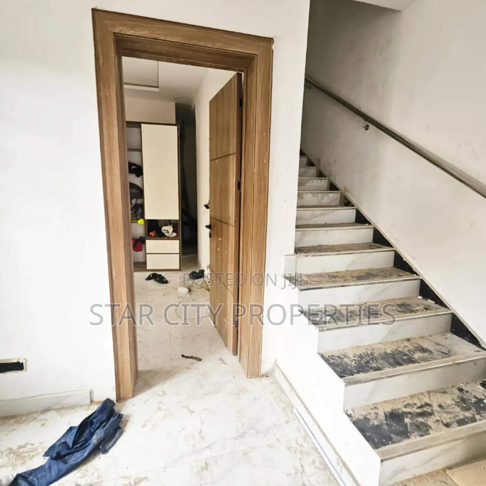 4bdrm House in Ikeja Lagos, Adeniyi Jones for sale