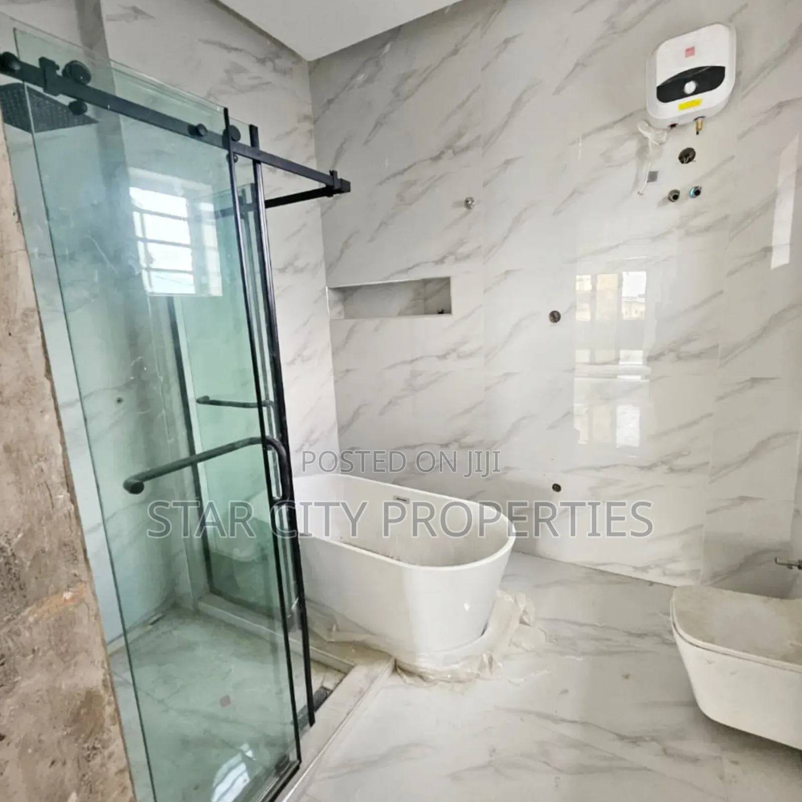 4bdrm House in Ikeja Lagos, Adeniyi Jones for sale