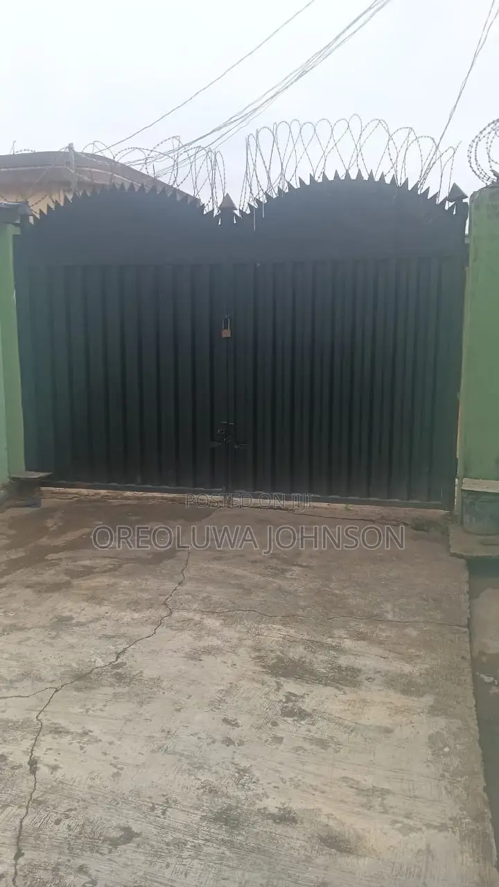 3bdrm Block of Flats in Governors Road for sale