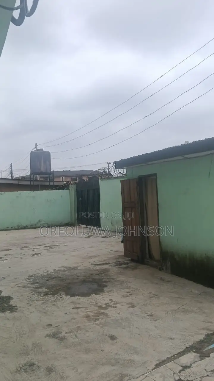 3bdrm Block of Flats in Governors Road for sale