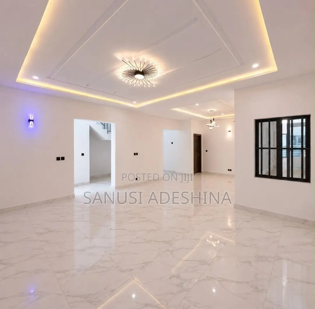 4bdrm Apartment in Guzape Main,Fct for sale