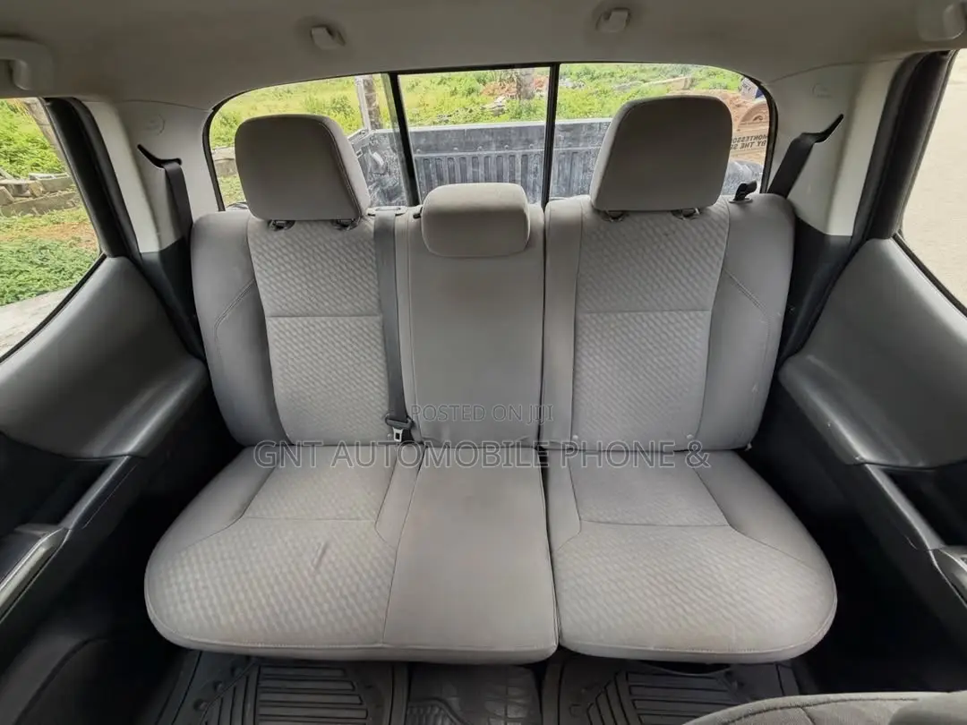 Toyota Tacoma 2020 White