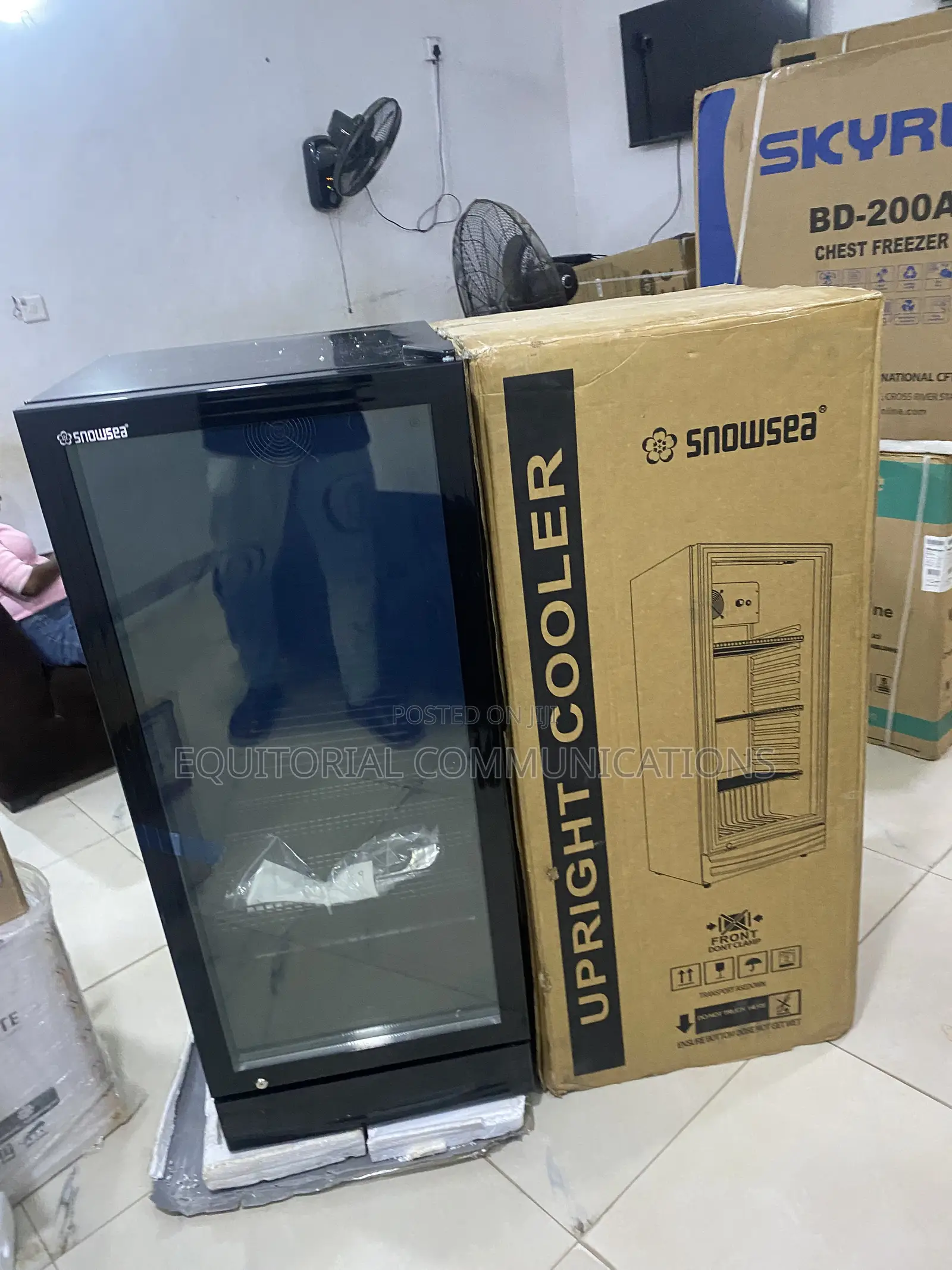 Snowsea 270L Retail Commercial Chiller for Drinks, Food and Chilled Pr
