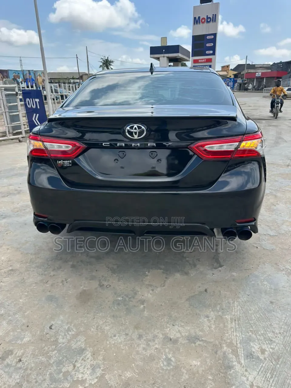 Toyota Camry 2020 Black
