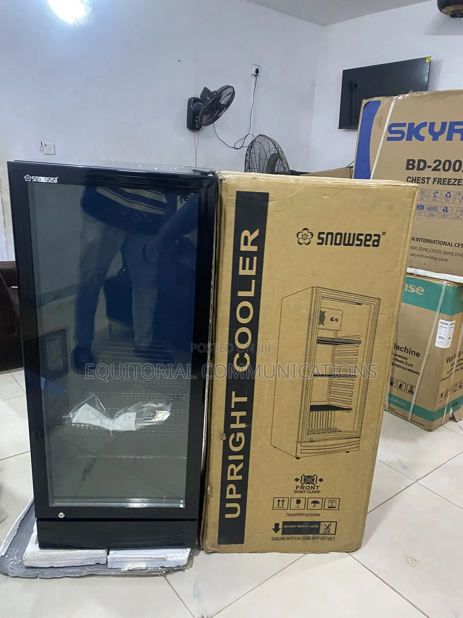 Snowsea 270L Professional Commercial Beverage Refrigerator for Shops