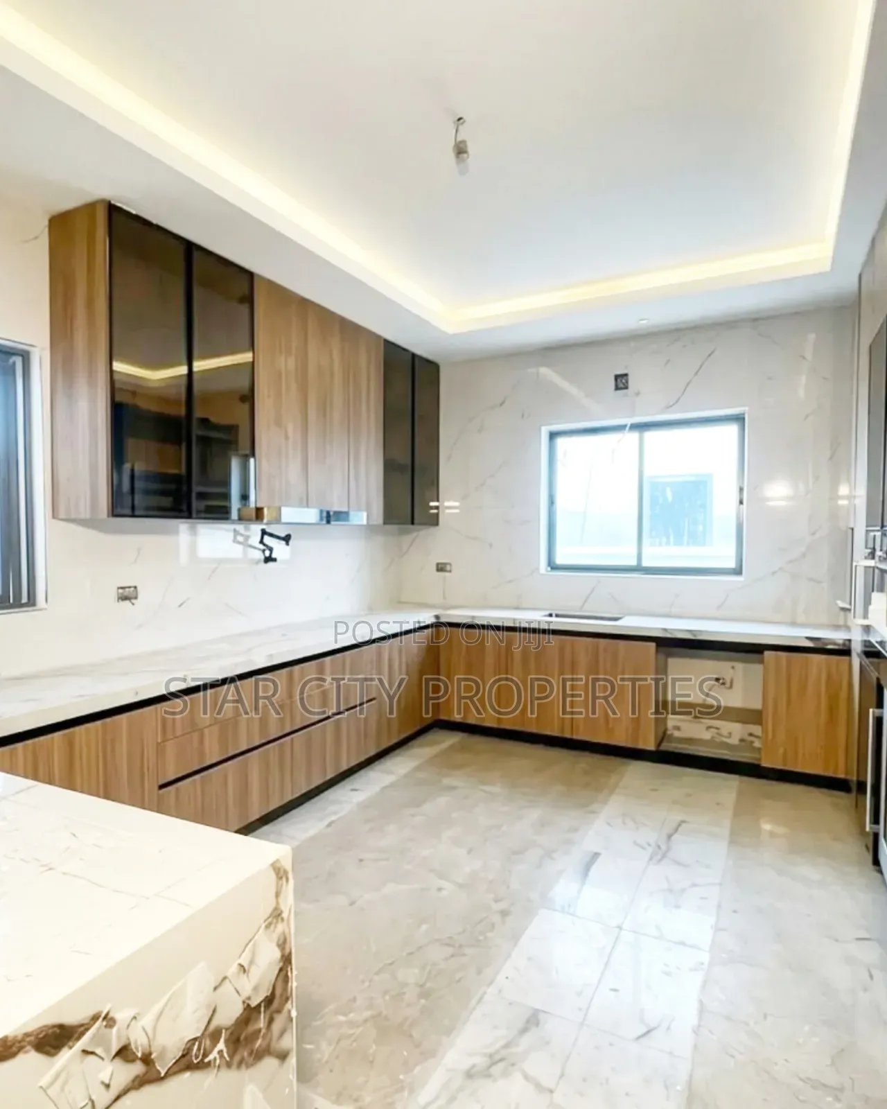5bdrm Duplex in Banana Island Ikoyi for sale