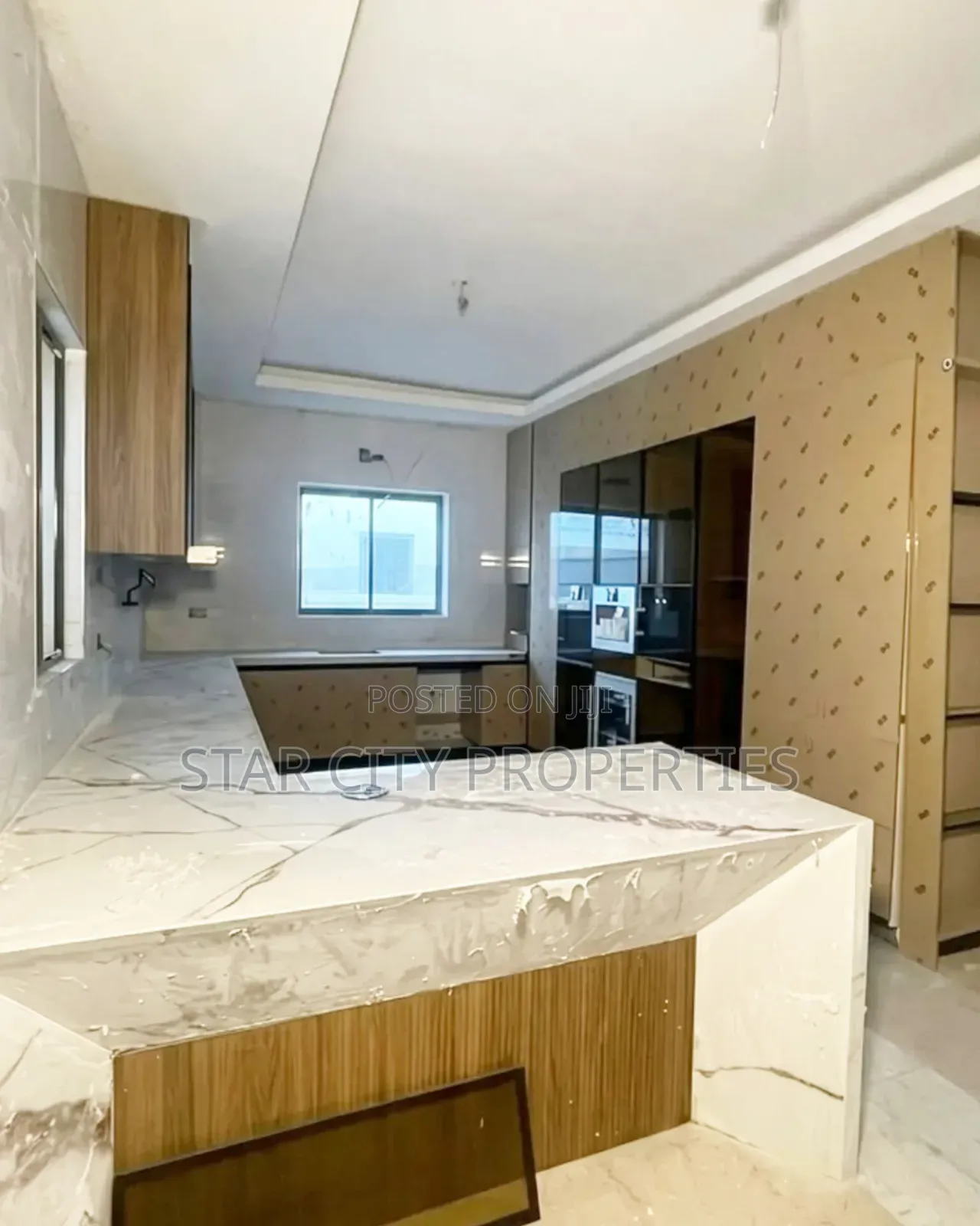 5bdrm Duplex in Banana Island Ikoyi for sale