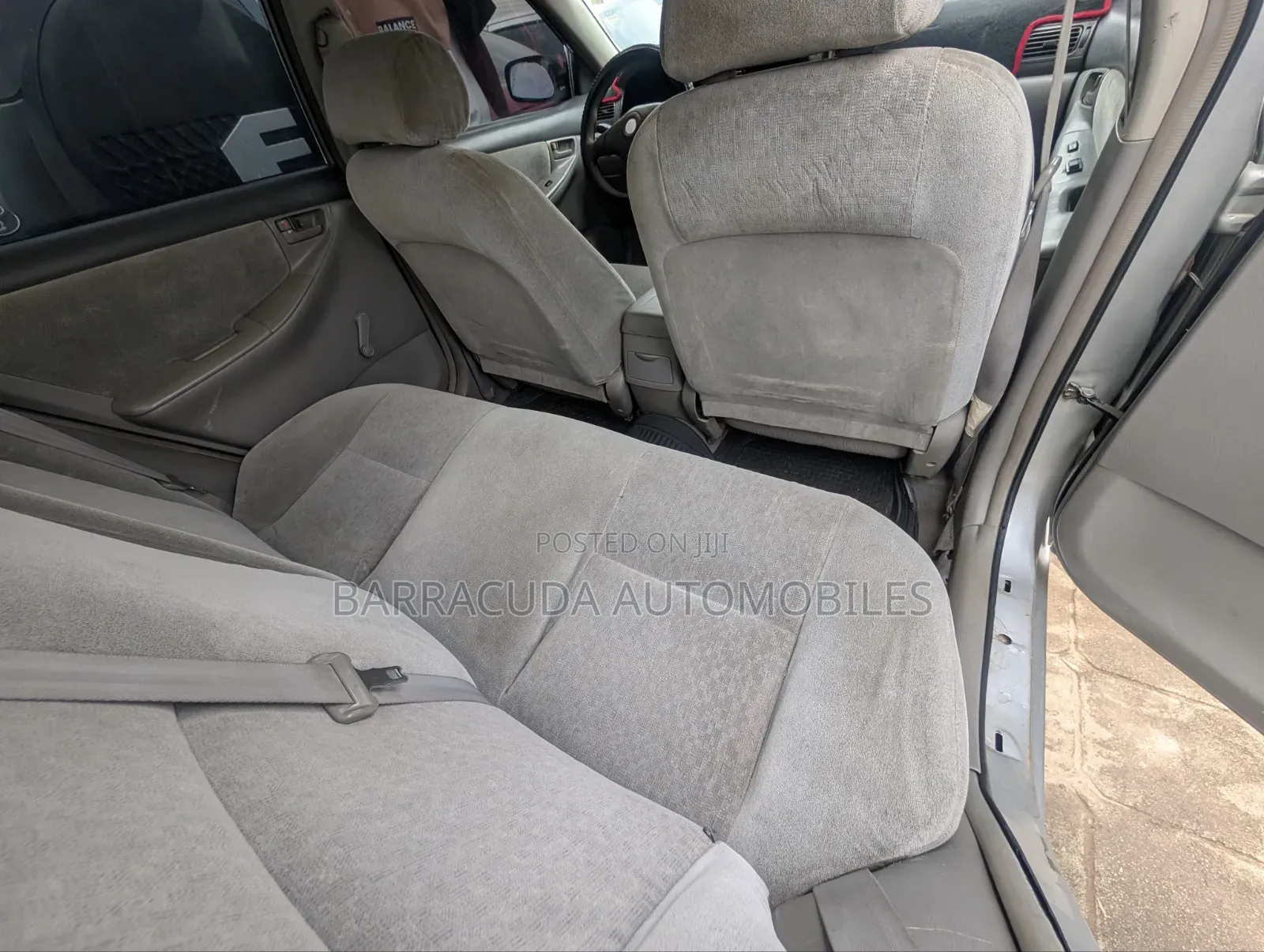 Toyota Corolla 2004 Gray