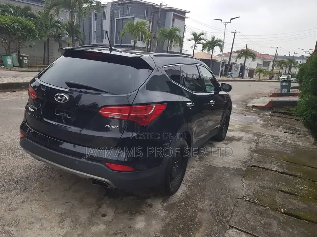 Hyundai Santa Fe GLS 4dr SUV (3.3L 6cyl 6A) 2015 Black