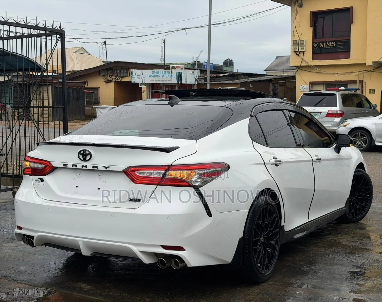 Toyota Camry 2019 White
