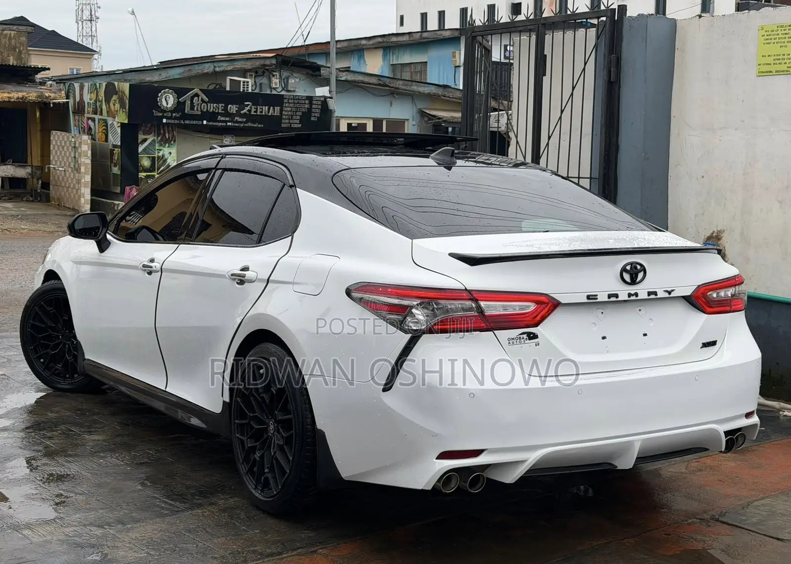 Toyota Camry 2019 White