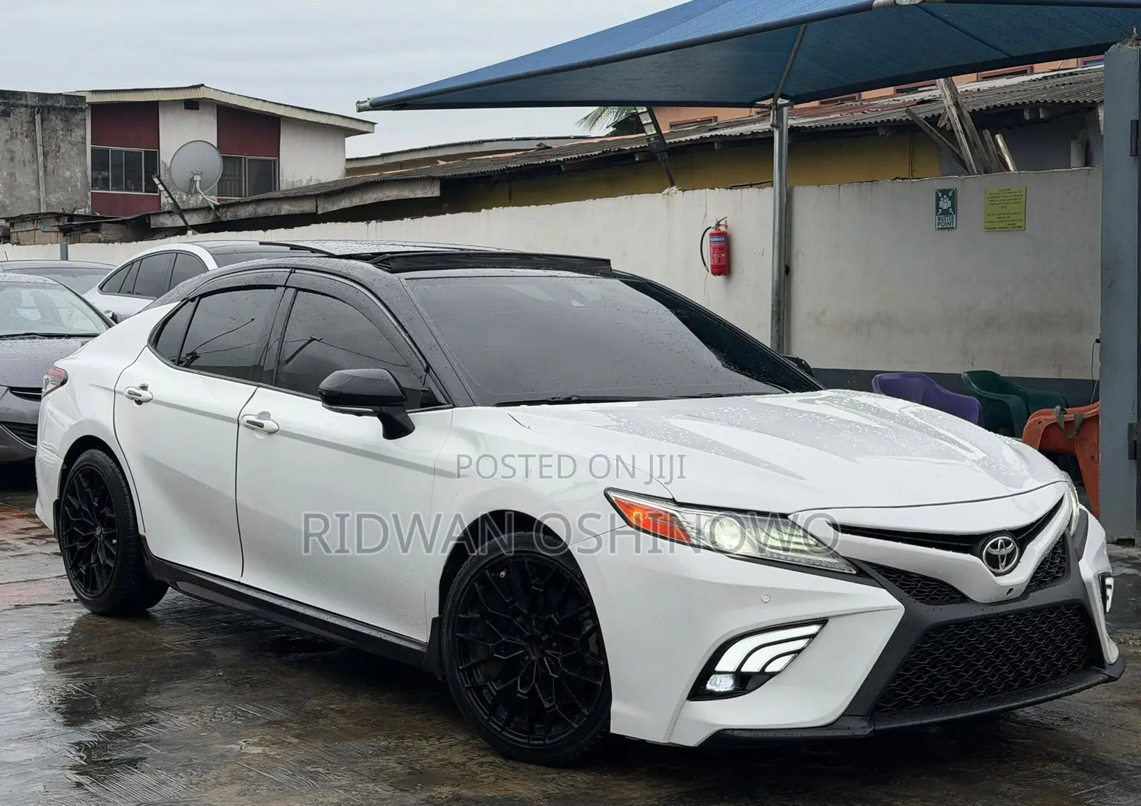 Toyota Camry 2019 White