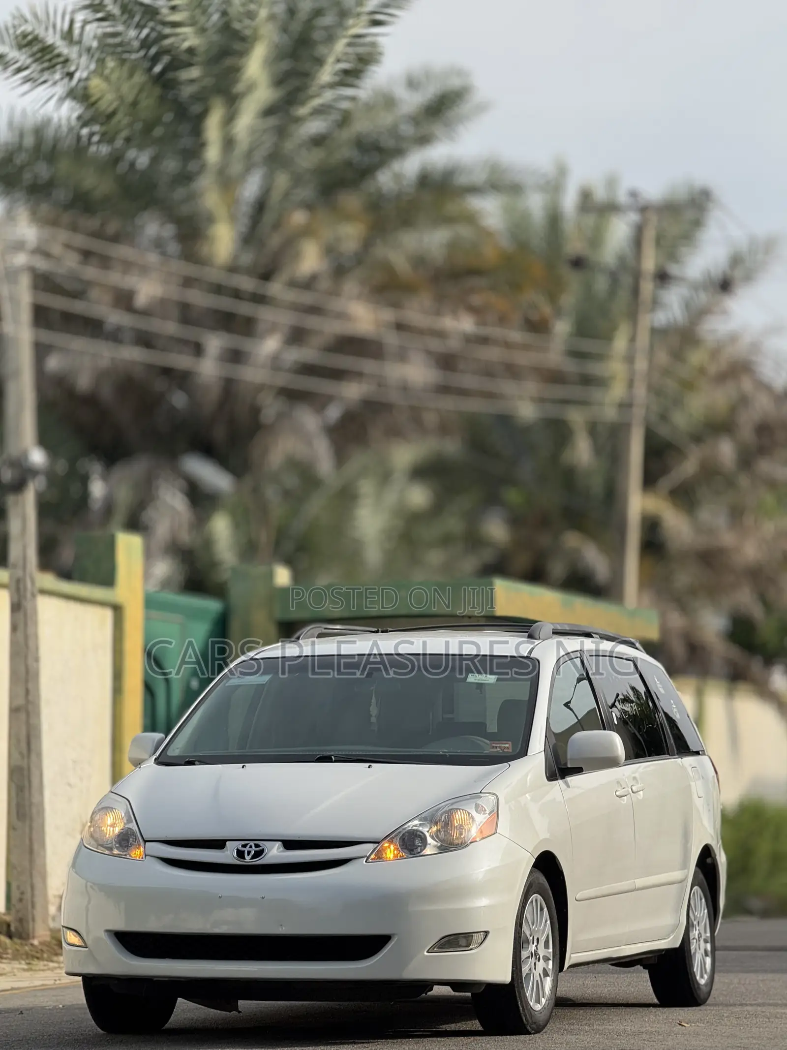 Toyota Sienna XLE Limited 2008 White
