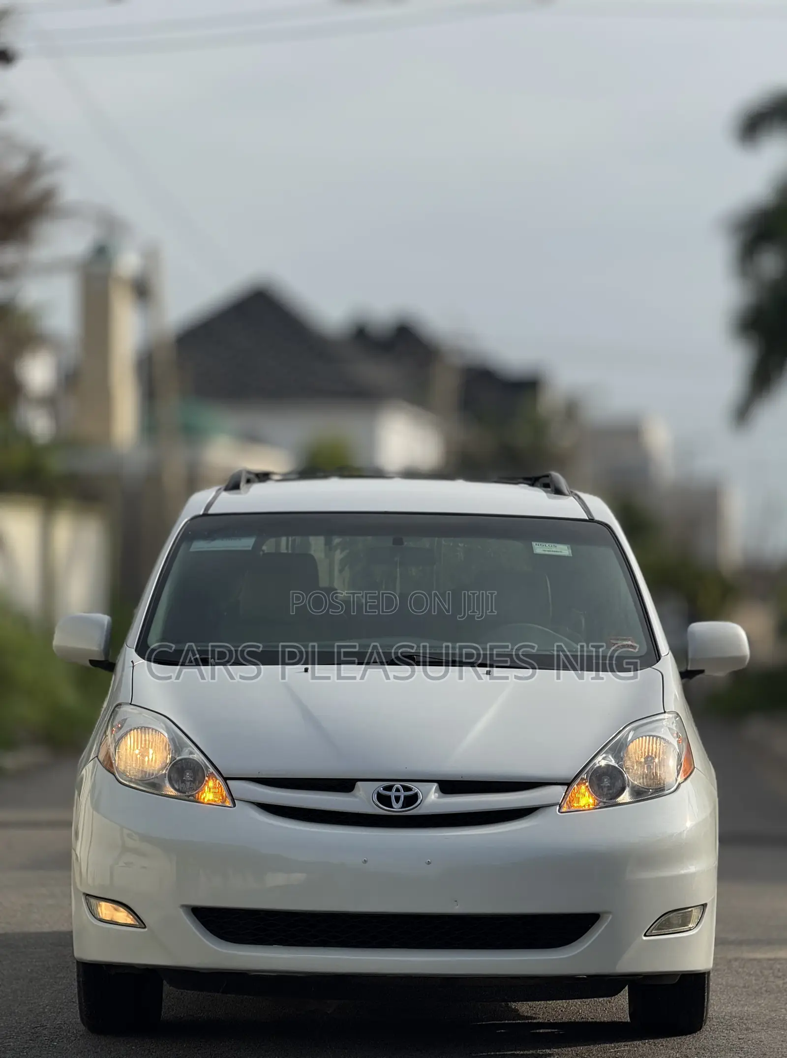 Toyota Sienna XLE Limited 2008 White