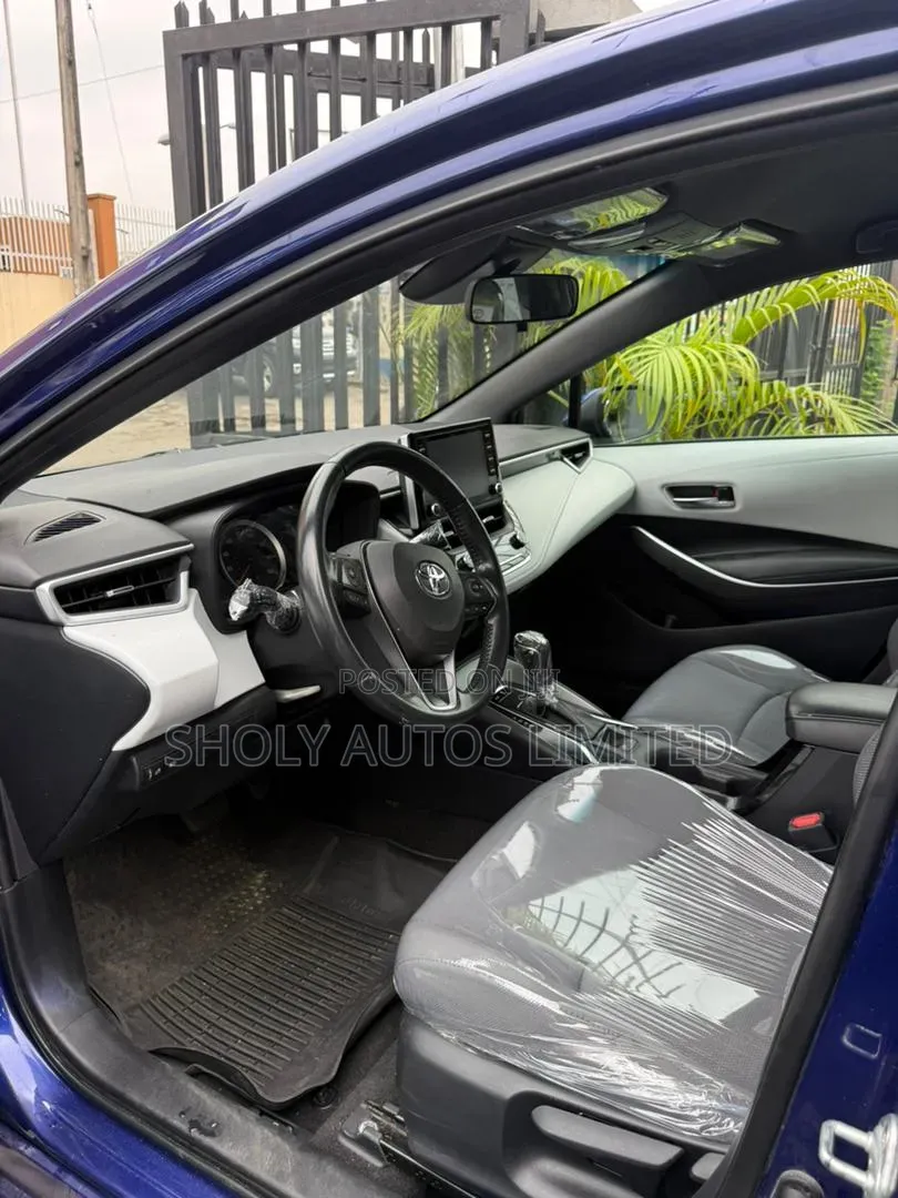 Toyota Corolla 2021 Blue