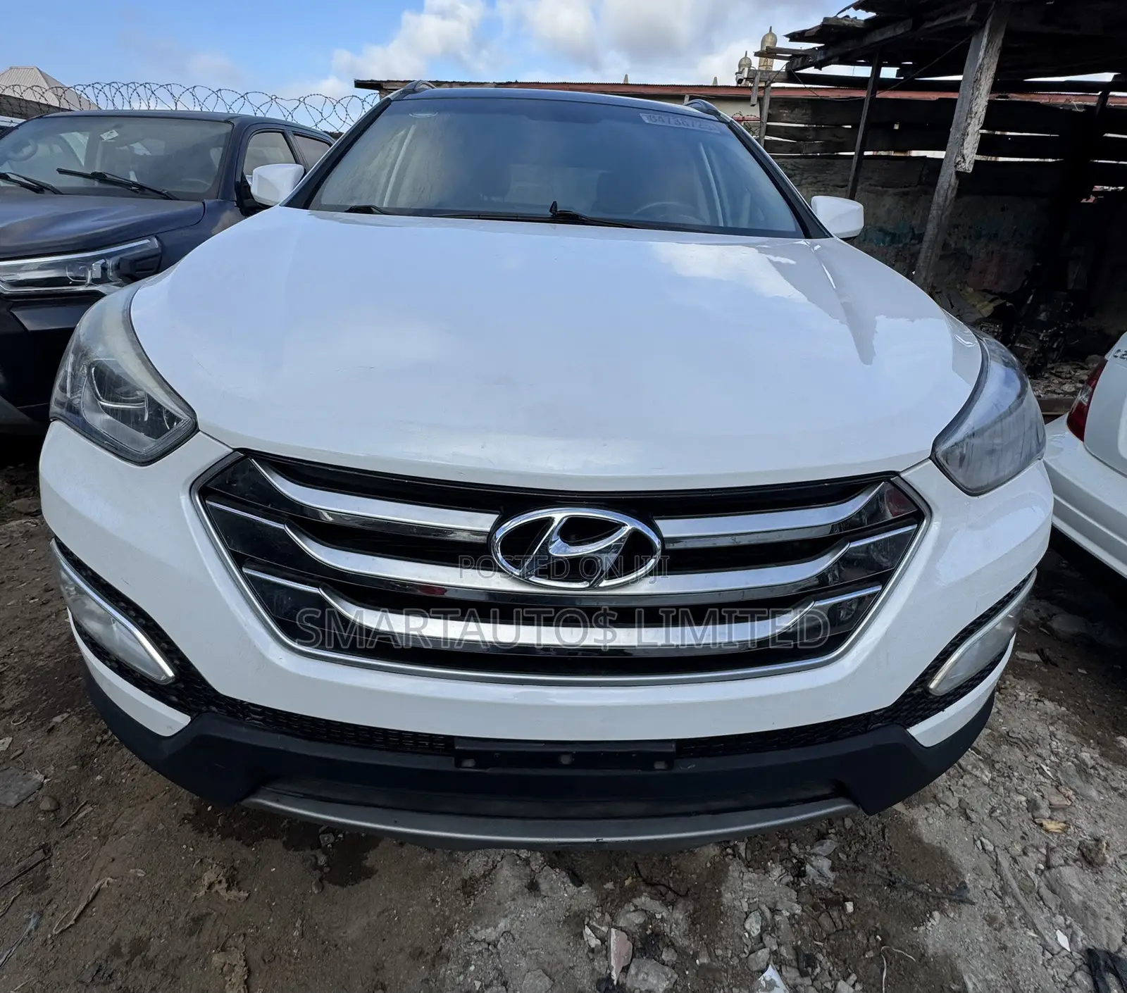 Hyundai Santa Fe 2014 White