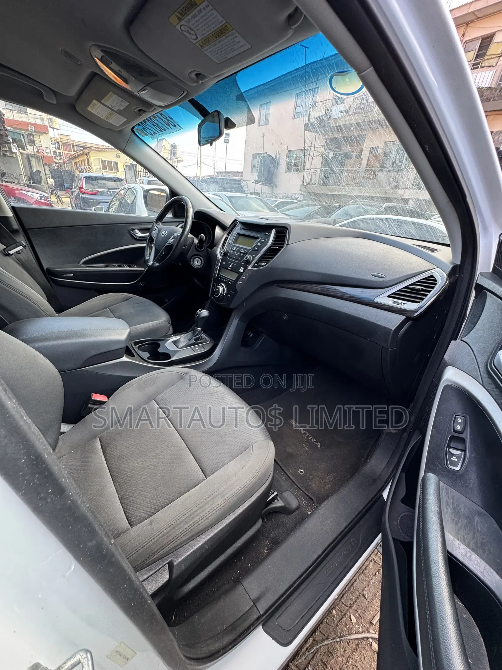 Hyundai Santa Fe 2014 White