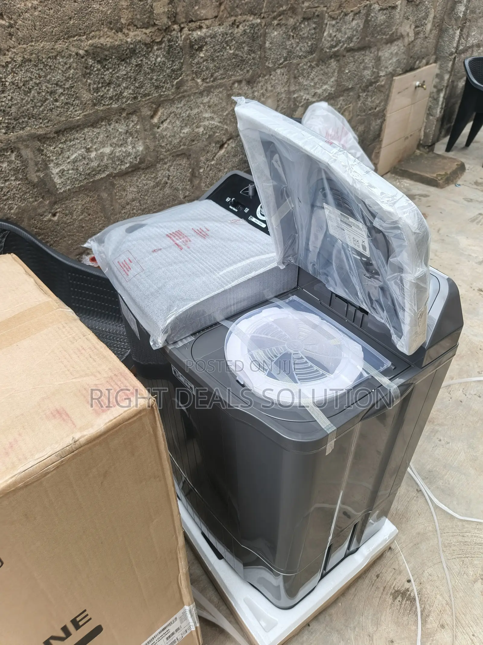 Brand LG 9KG Twin Tub Washing Machine – For Personal Family Use