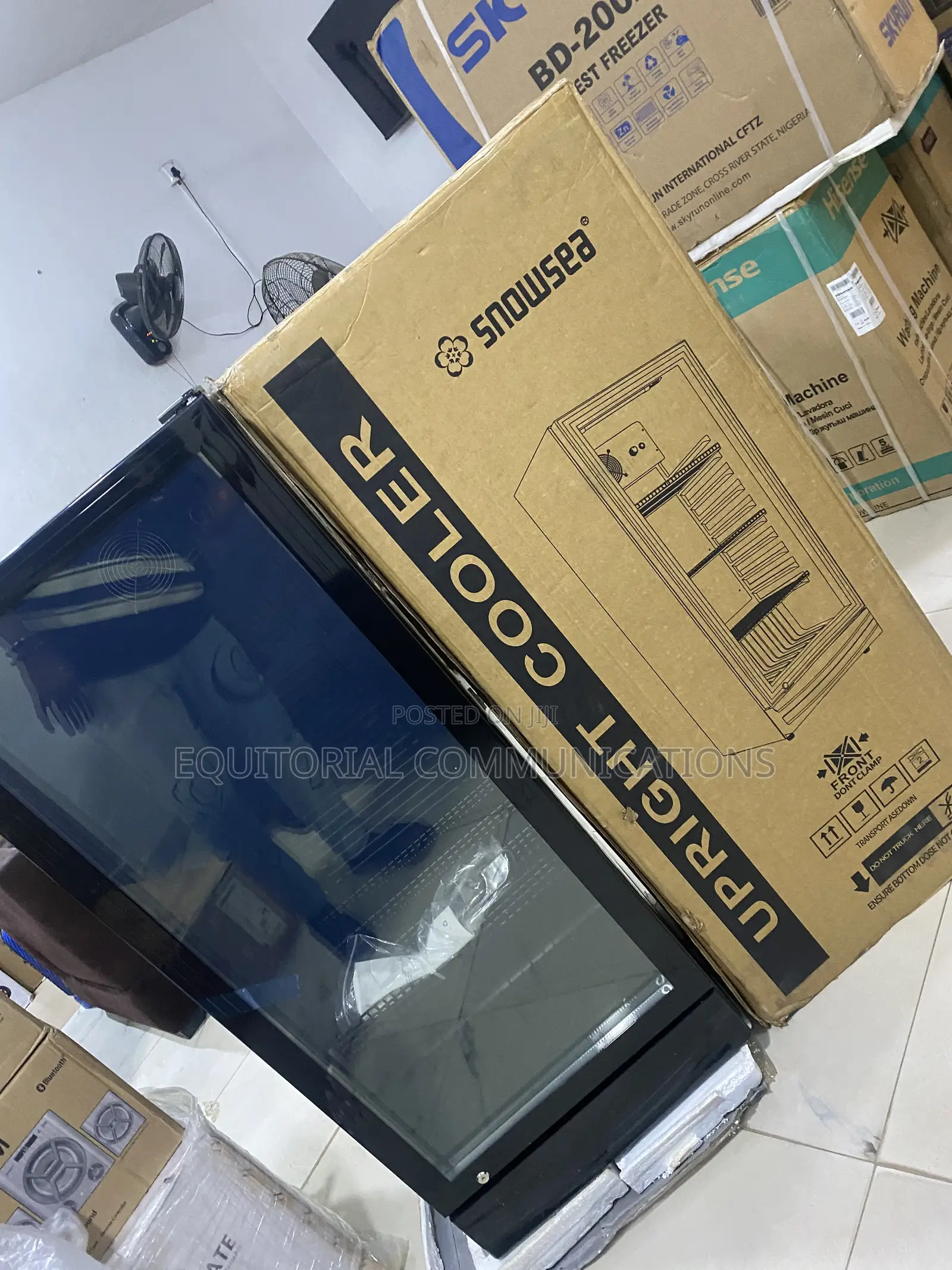 Snowsea Beverage Refrigerator LC-270W 270L