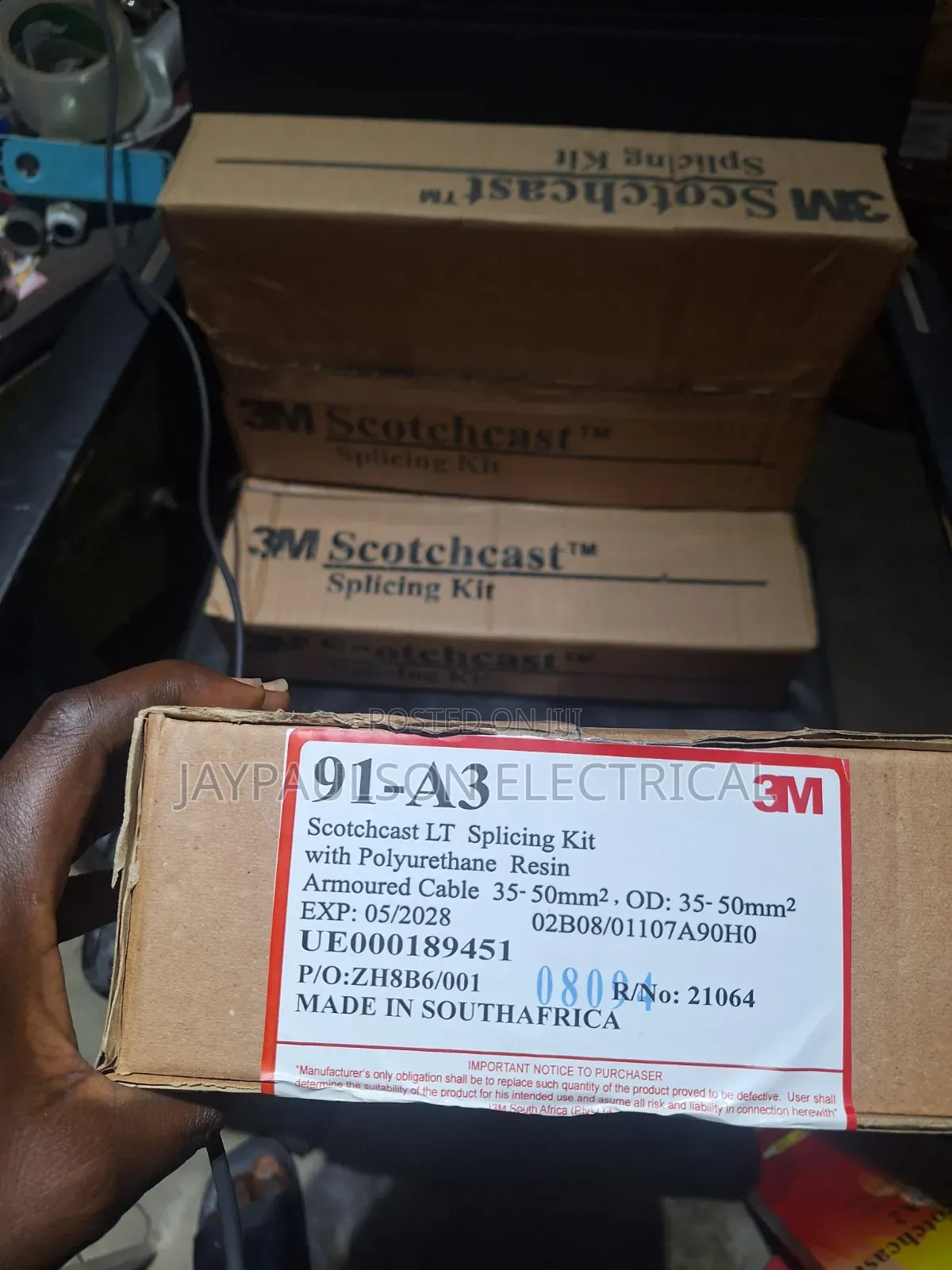 3M Scotchcast Inline Resin Splicing Kit (Model 91-A3).