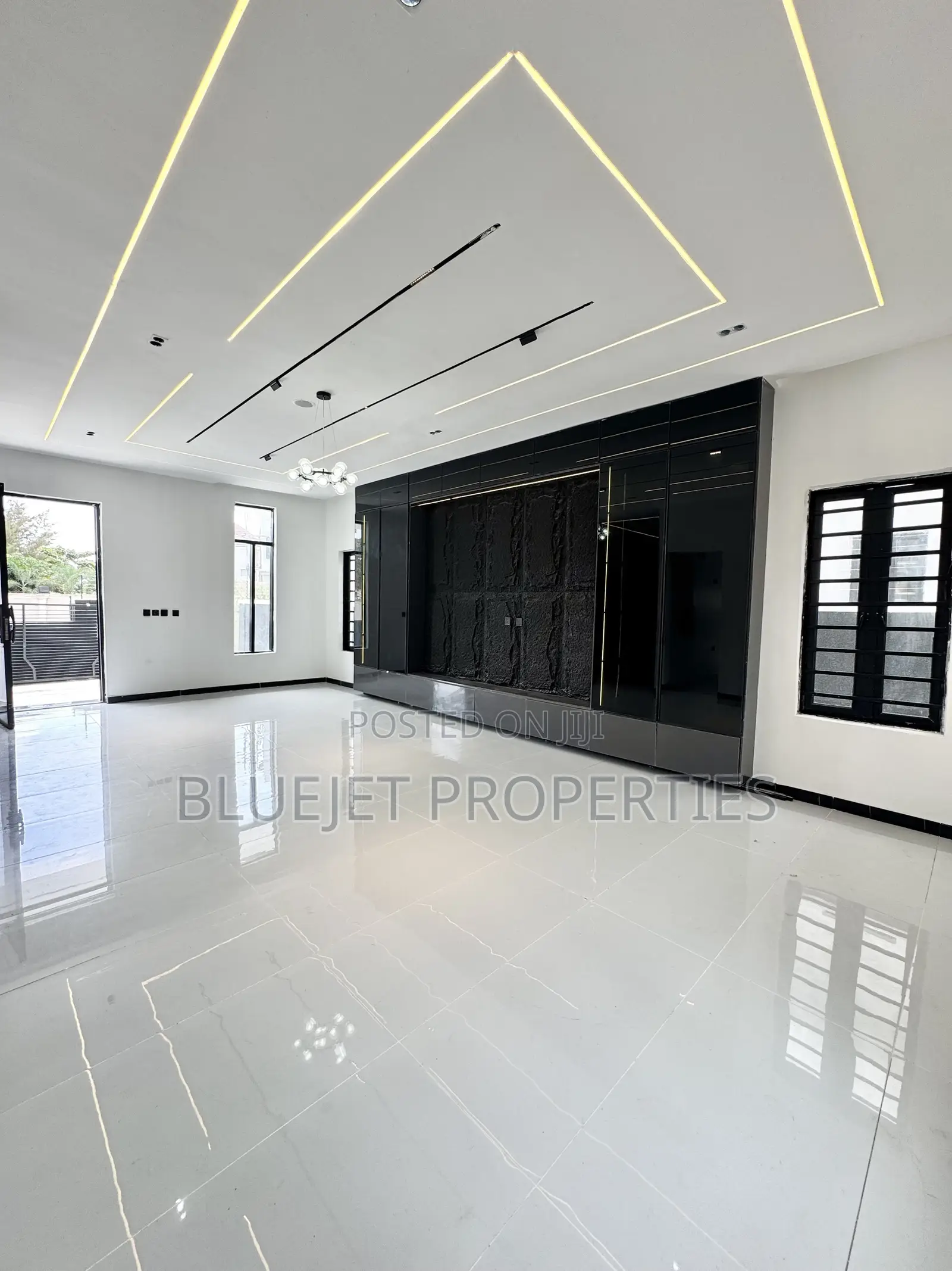 Furnished 4bdrm Duplex in Sangotedo for sale