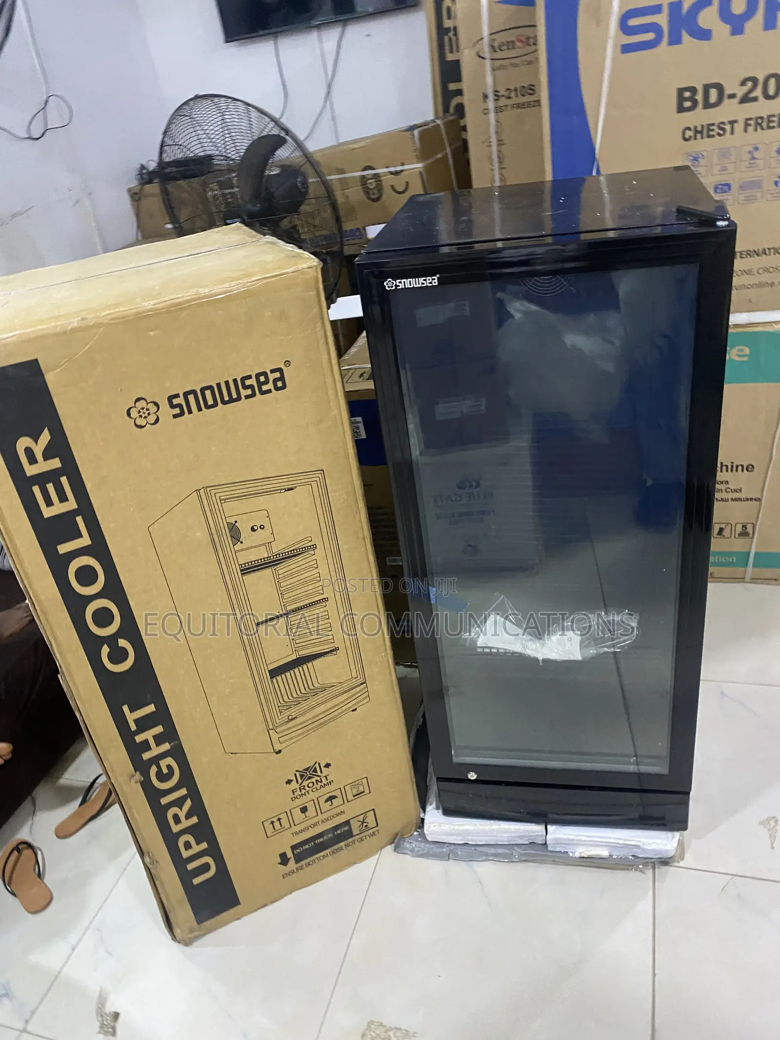 Snowsea Upright Retail Chiller 270L