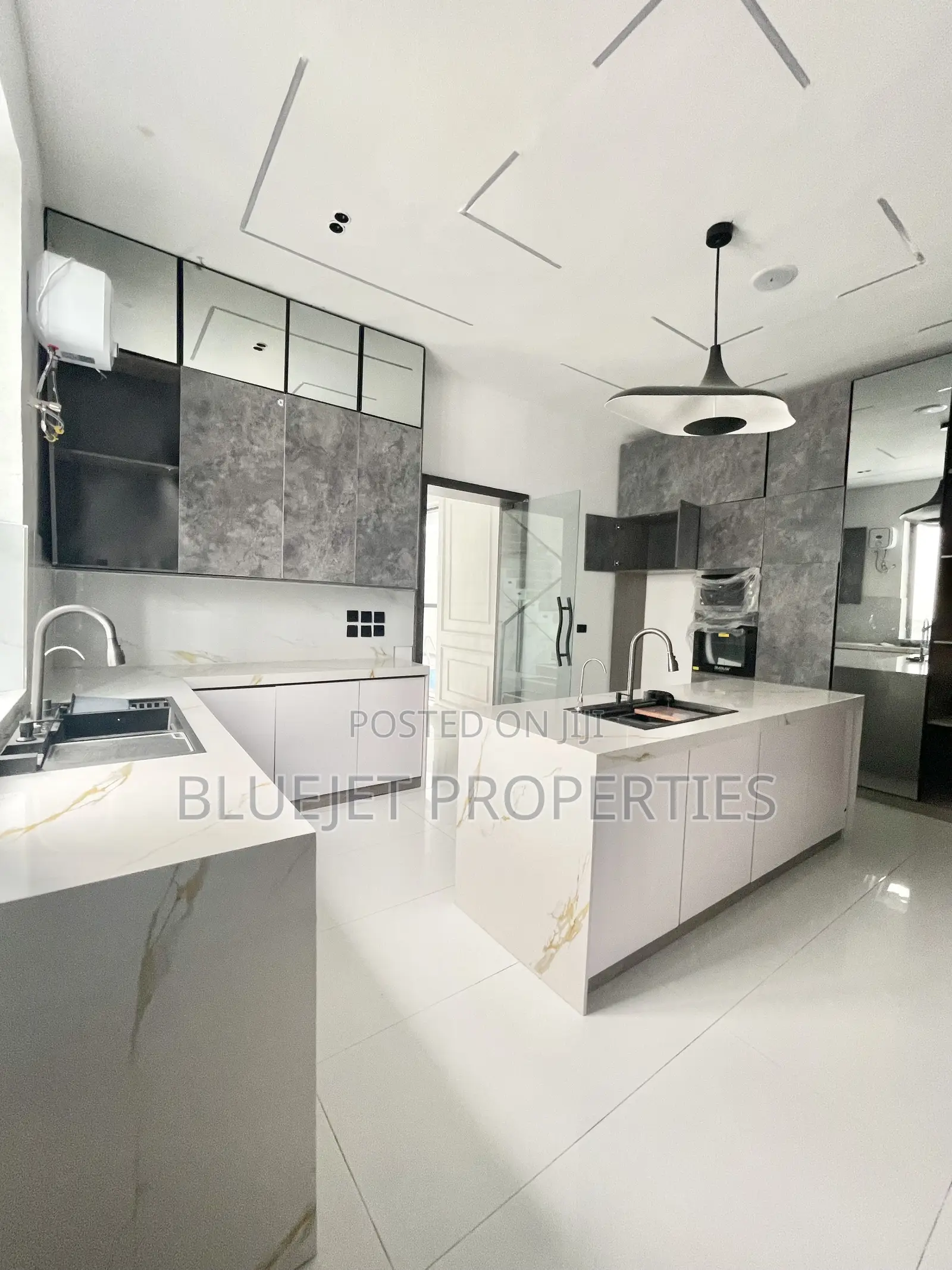 Furnished 5bdrm Duplex in Ajah for sale