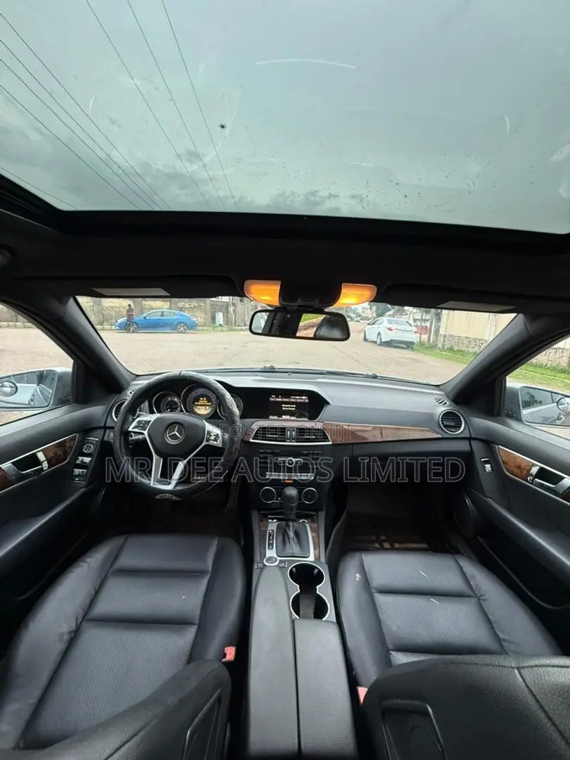 Mercedes-Benz C300 2012 White