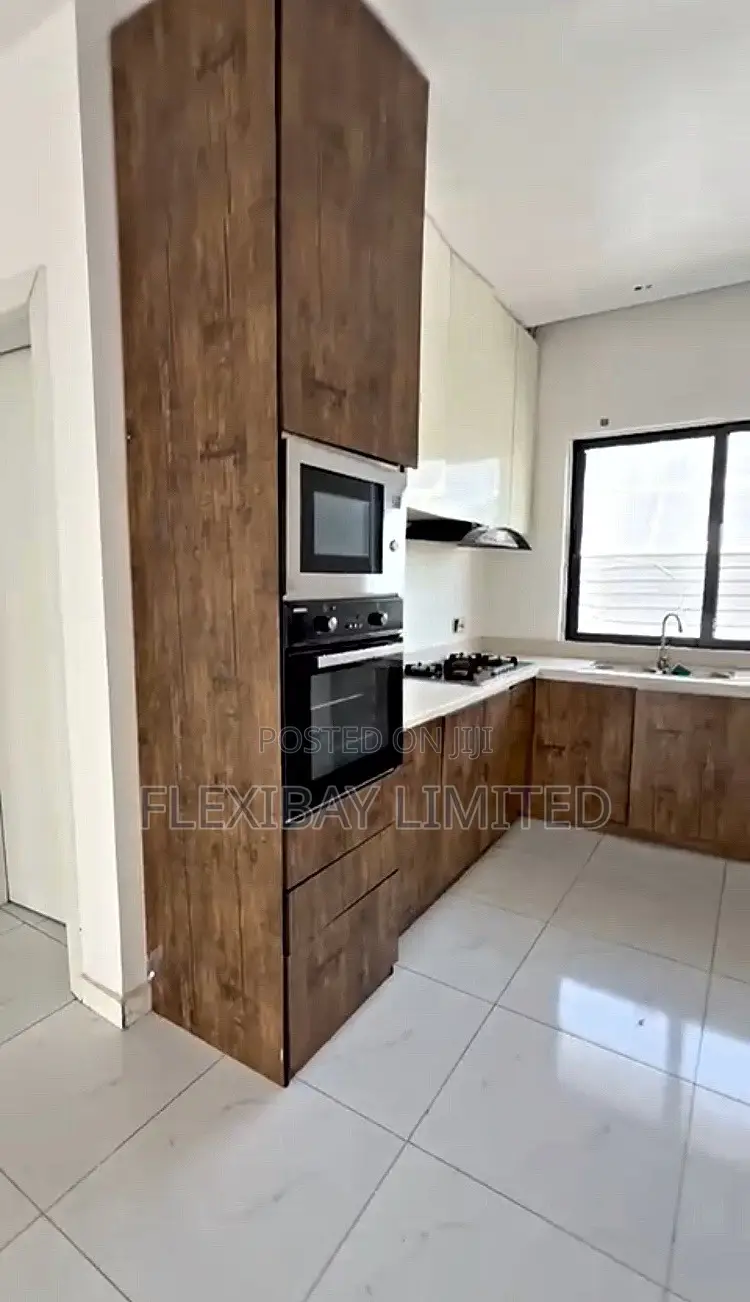 2bdrm Apartment in Agungi for rent