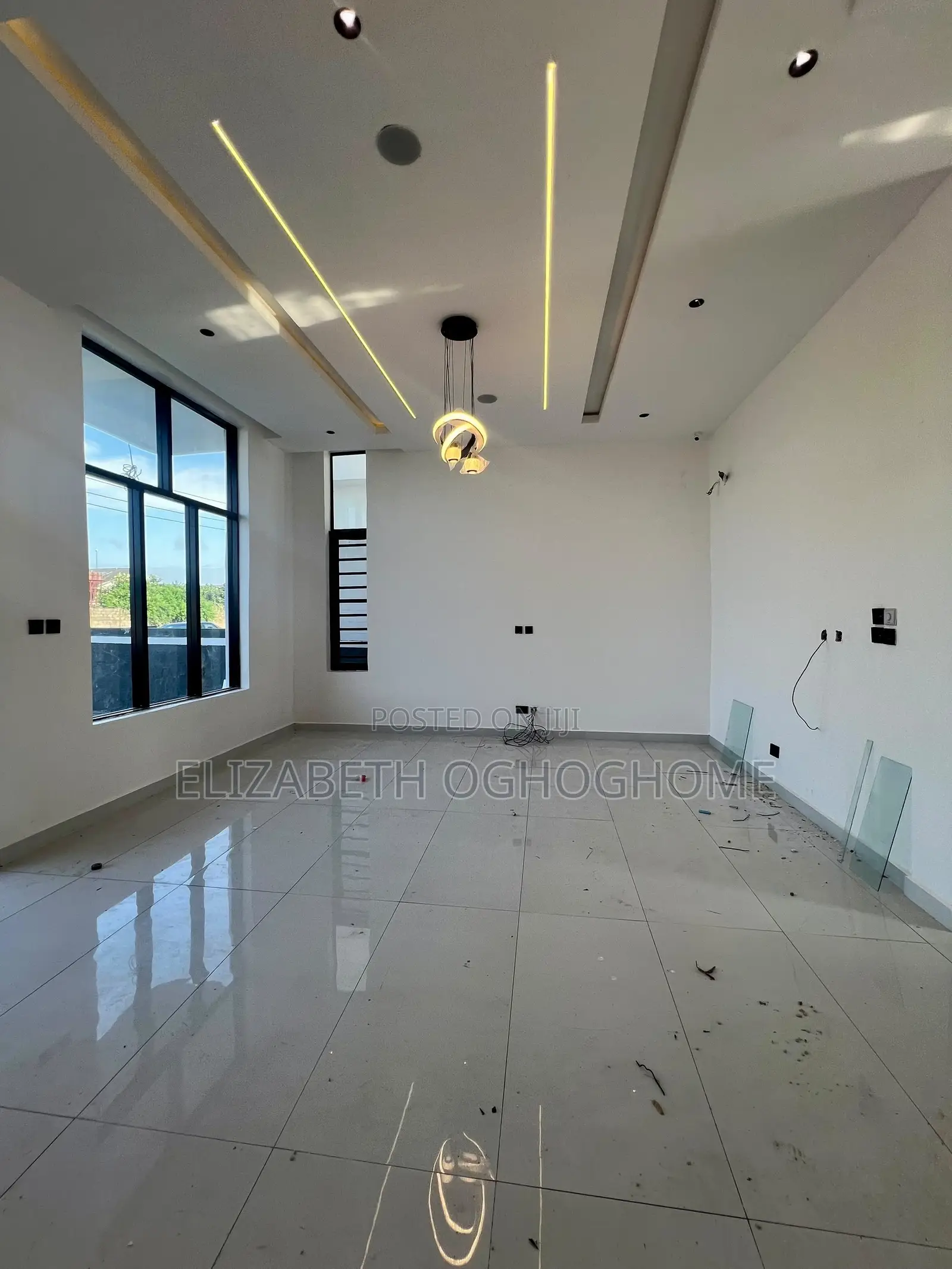 4bdrm Duplex in Sangotedo for sale