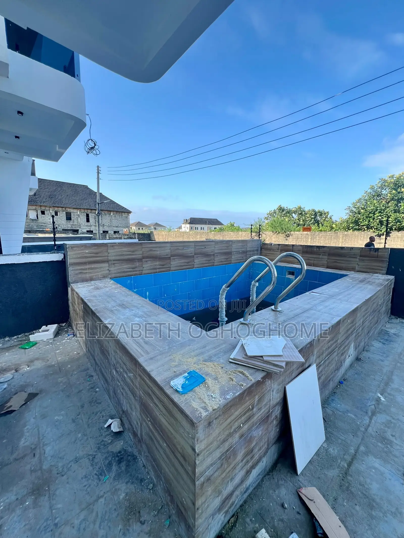 4bdrm Duplex in Sangotedo for sale