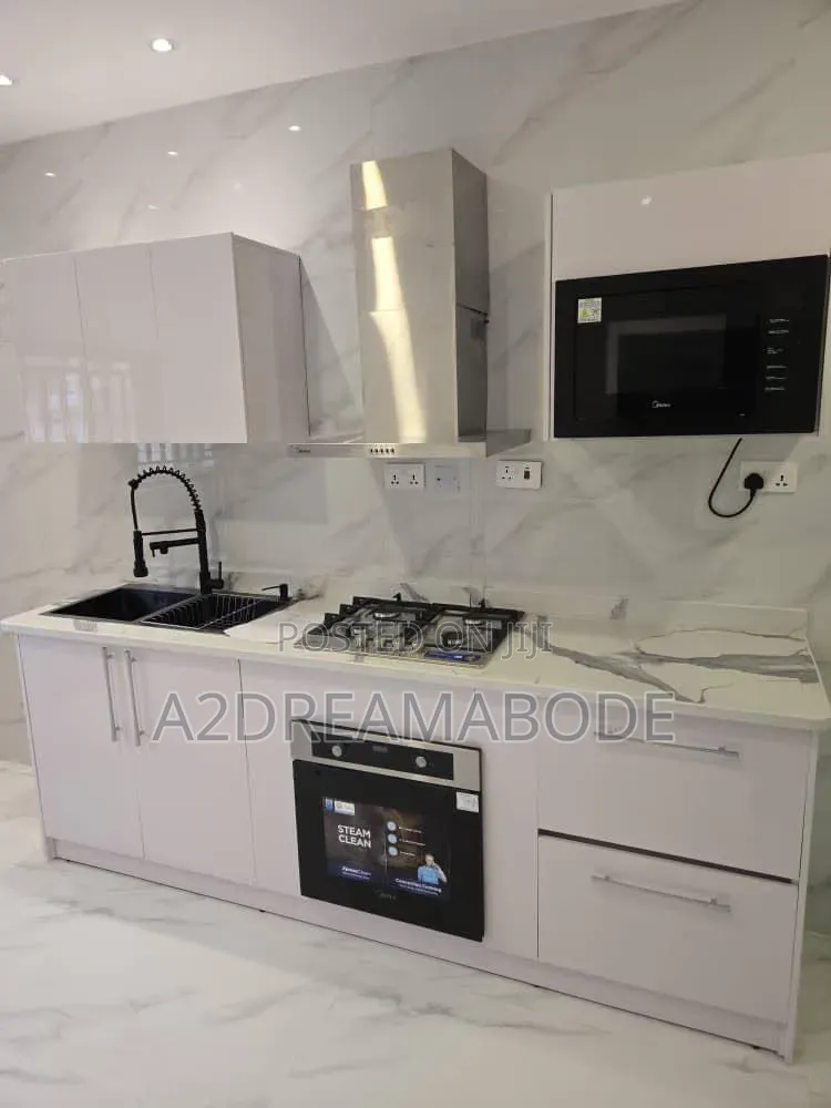 Furnished 3bdrm Apartment in Victoria Island for rent