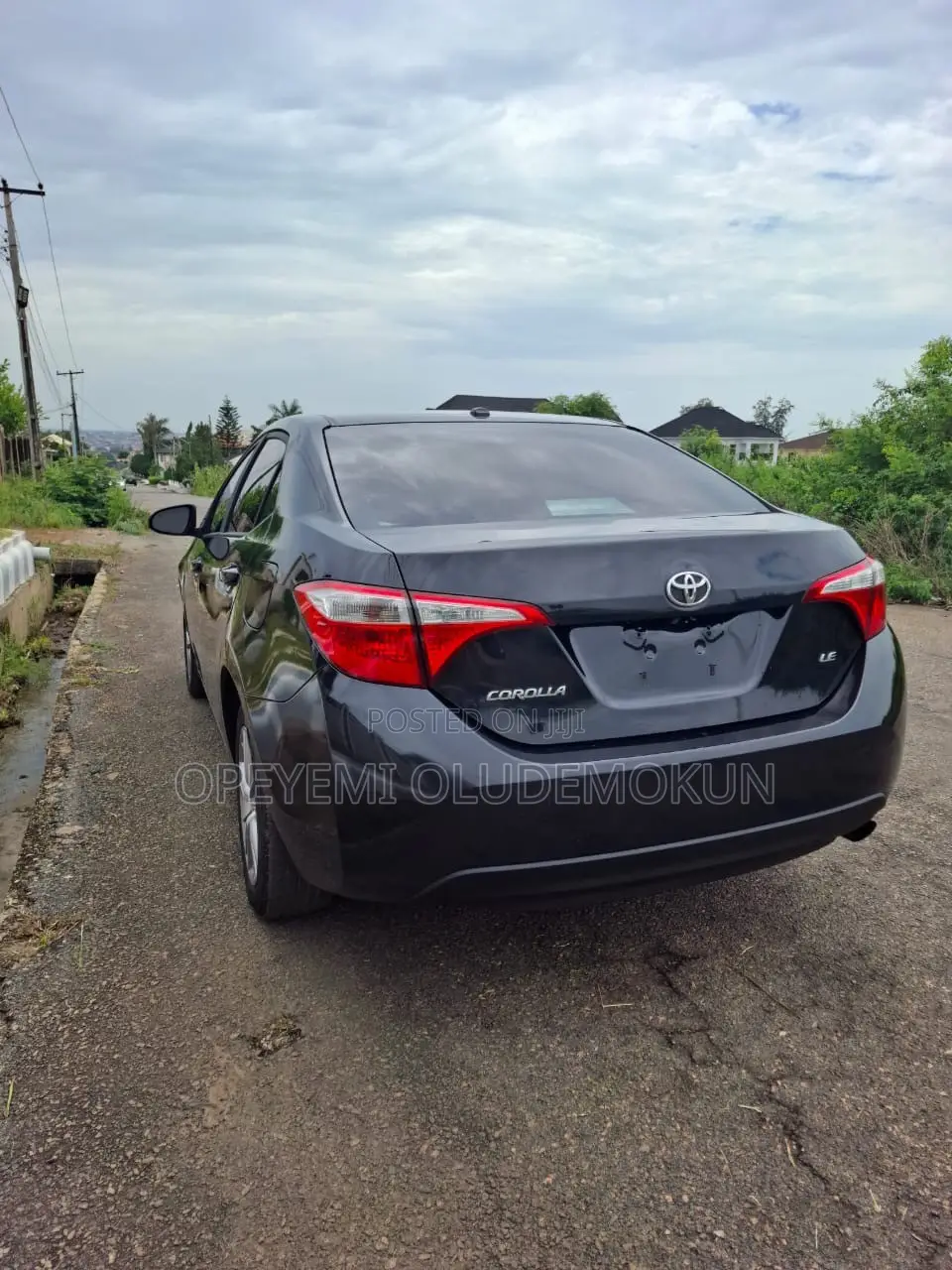 Toyota Corolla LE Premium 4dr Sedan (1.8L 4cyl CVT) 2015 Black