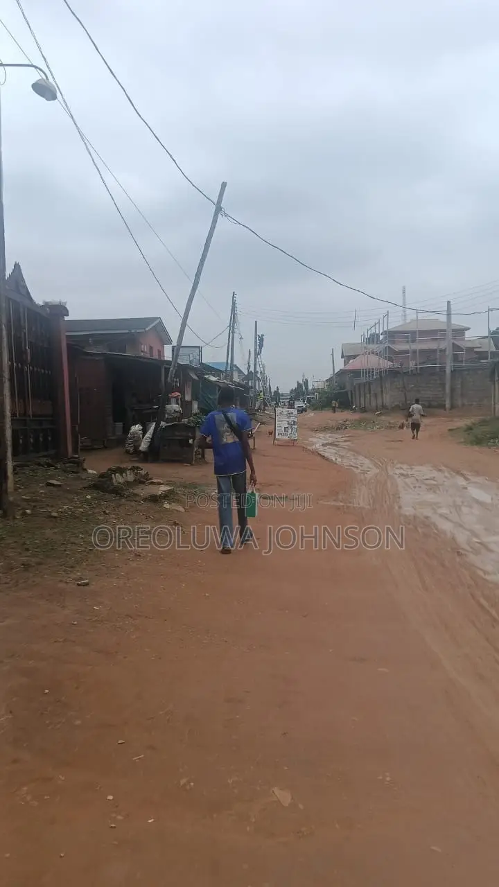 2bdrm Block of Flats in Governors Road for sale