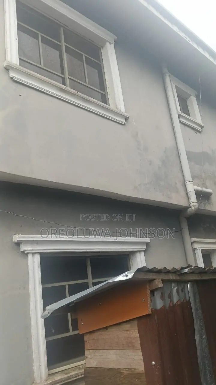 2bdrm Block of Flats in Governors Road for sale