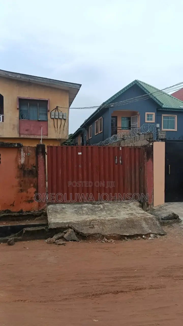 2bdrm Block of Flats in Governors Road for sale