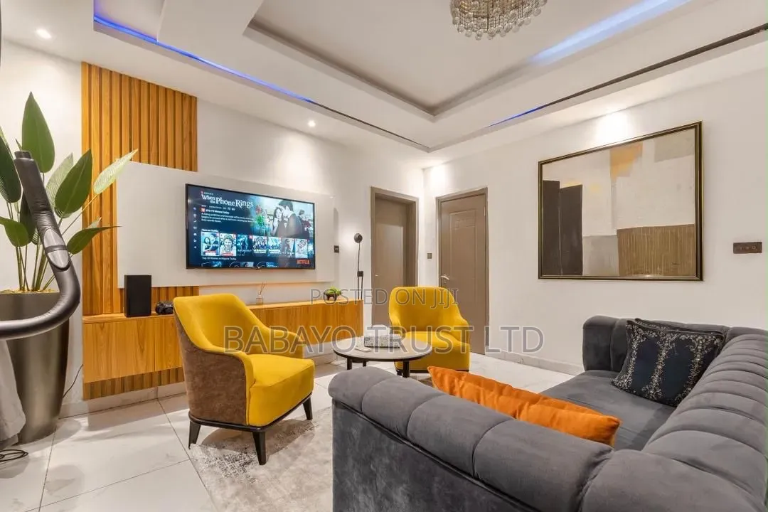 Furnished Mini Flat in Thomas Estate for sale