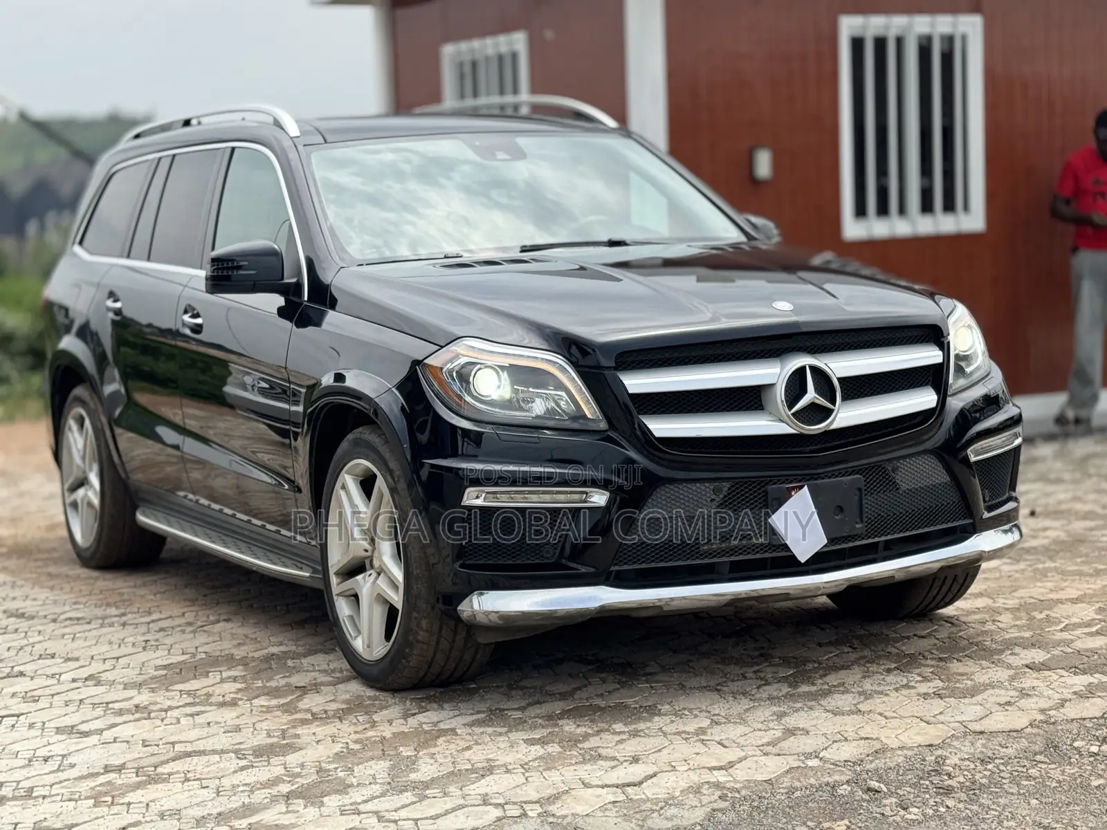 Mercedes-Benz GL-Class GL 550 2013 Black